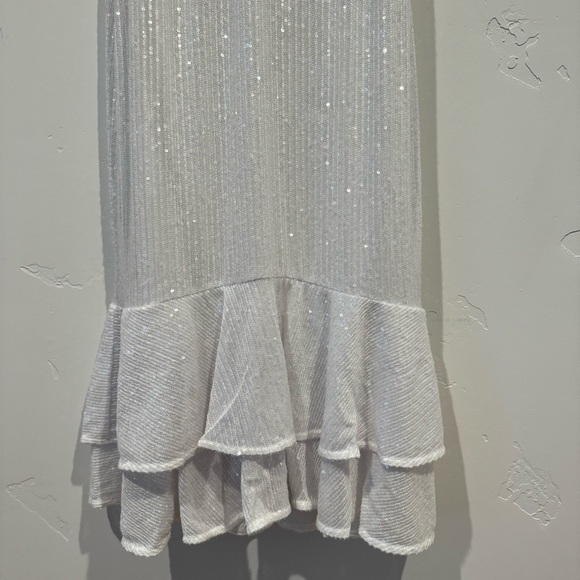 Sachin + Babi Odelle Midi Dress - Picture 6 of 16